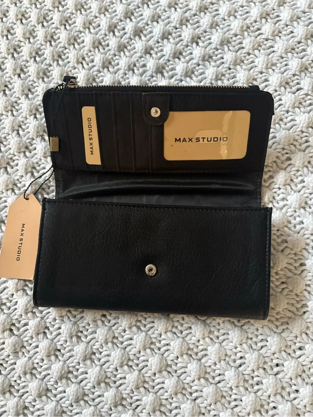 MAX STUDIO WOMENS ZIP FLAP WALLET $45 MSP BLACK SNAP CLUTCH nwt